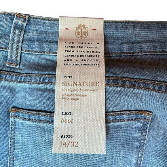 Talbots Womens Signature Boot Cut Jeans Sz 14 Blue Stretch Denim 32" Inseam - Picture 6 of 8